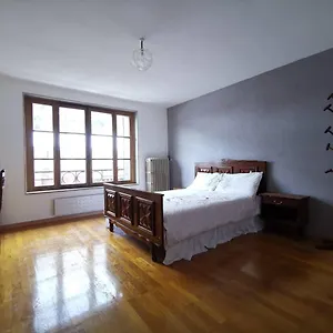Au Bord De La Riviere Apartment